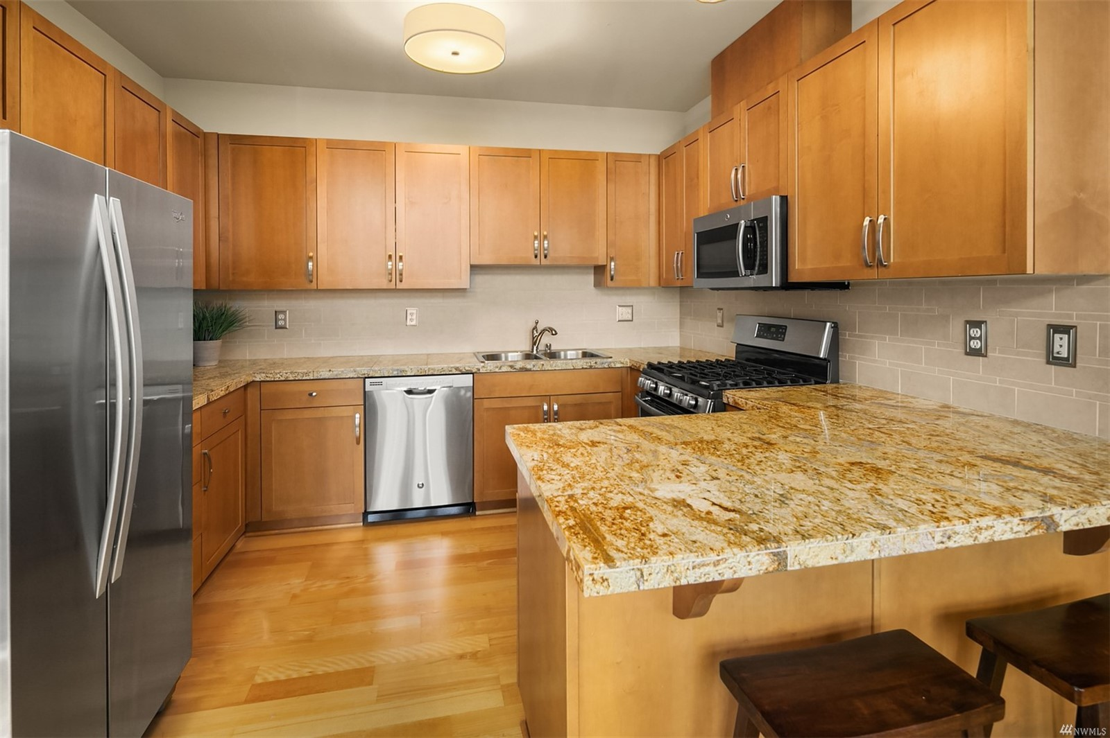 1880 25th Ave NE - 402